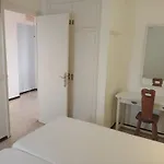Rosa &